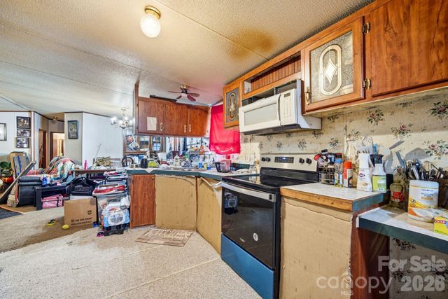 1039 Monterey Drive, Iron Station, NC 28080