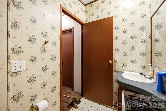 1039 Monterey Drive, Iron Station, NC 28080