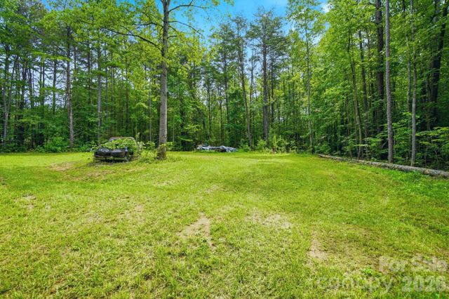1039 Monterey Drive, Iron Station, NC 28080