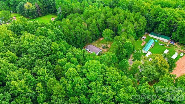 1039 Monterey Drive, Iron Station, NC 28080