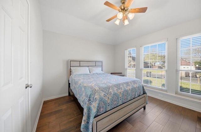 306 Matula Avenue, Schulenburg, TX 78956