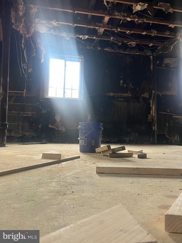 8945 E ROOSEVELT BLVD, Philadelphia, PA 19152