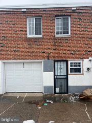 8945 E ROOSEVELT BLVD, Philadelphia, PA 19152