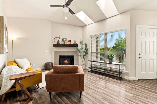 7340 Skillman Street 1217, Dallas, TX 75231