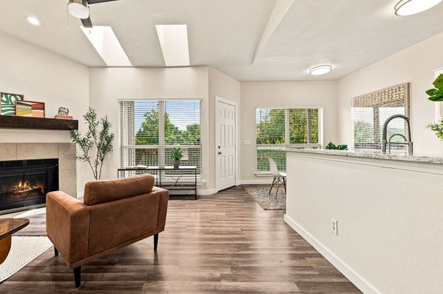 7340 Skillman Street 1217, Dallas, TX 75231