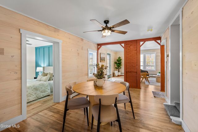 33 White Church Lane, Troy, NY 12180