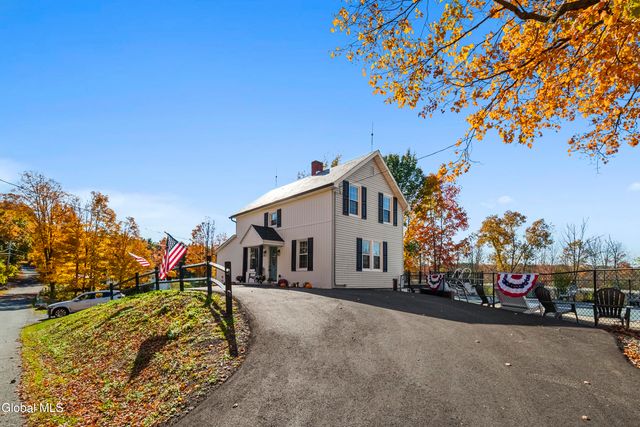 33 White Church Lane, Troy, NY 12180