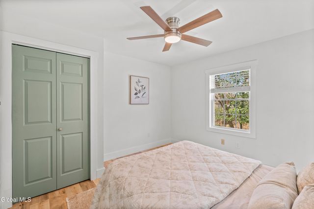 33 White Church Lane, Troy, NY 12180