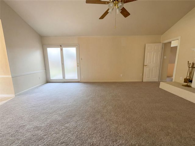 6603 Glenn Lakes Drive, Houston, TX 77069