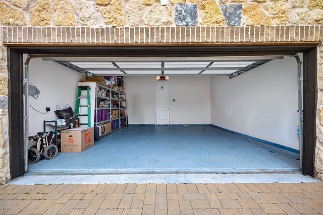 2913 Deansbrook Drive, Plano, TX 75093