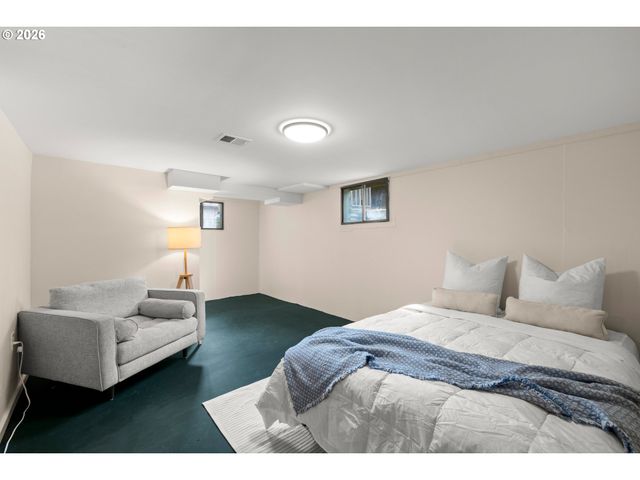 1706 N WINCHELL St, Portland, OR 97217