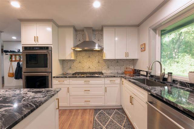 4000 Post Oak Road, Flower Mound, TX 75022