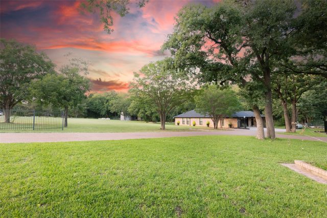 4000 Post Oak Road, Flower Mound, TX 75022