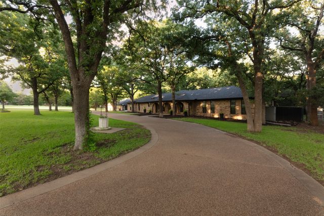 4000 Post Oak Road, Flower Mound, TX 75022