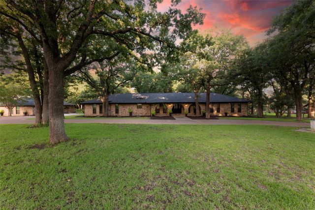 4000 Post Oak Road, Flower Mound, TX 75022