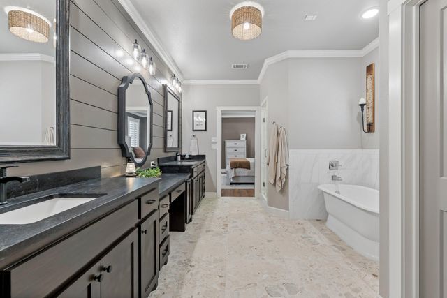 629 N 9th Street, Wolfforth, TX 79382