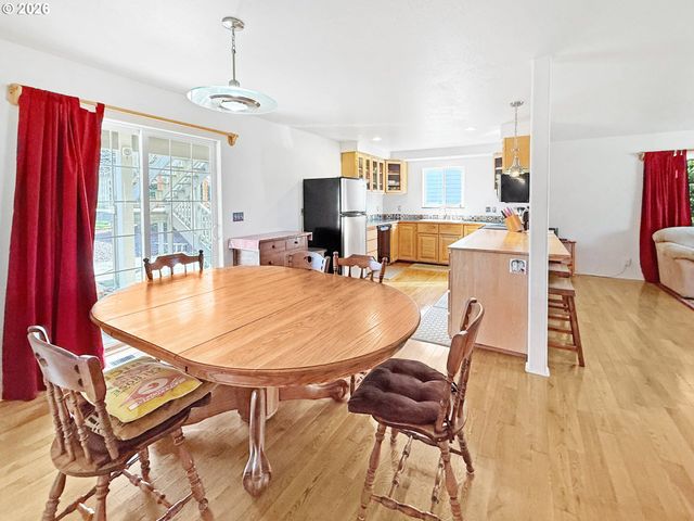 17197 S PASSLEY Rd, Brookings, OR 97415