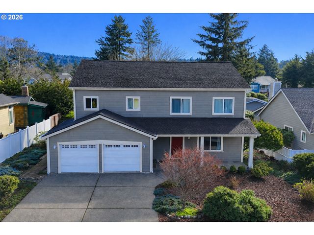 17197 S PASSLEY Rd, Brookings, OR 97415