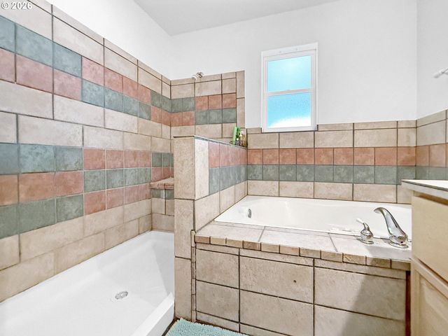 17197 S PASSLEY Rd, Brookings, OR 97415