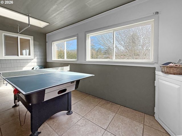 17197 S PASSLEY Rd, Brookings, OR 97415