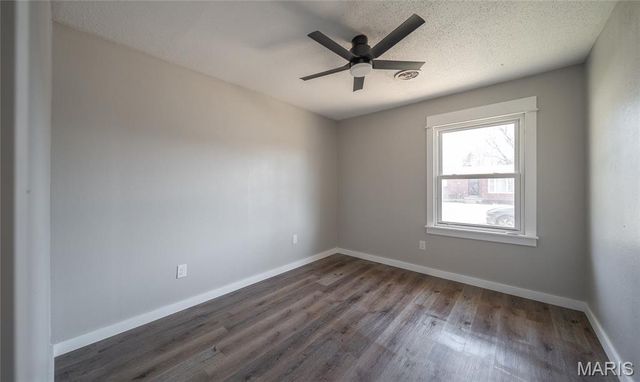 203 Bell Avenue, Waynesville, MO 65583