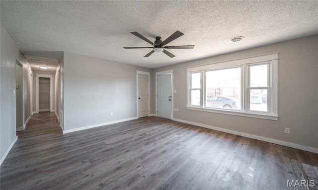 203 Bell Avenue, Waynesville, MO 65583