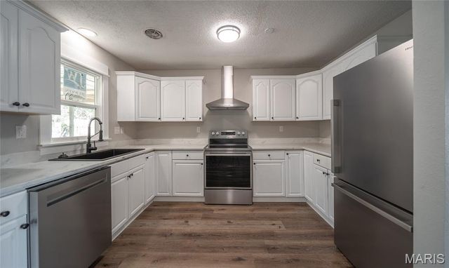 203 Bell Avenue, Waynesville, MO 65583