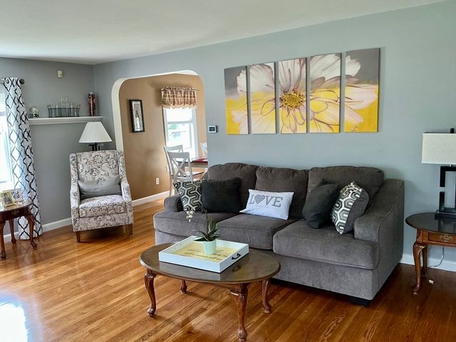 75 White Street, Raynham, MA 02767