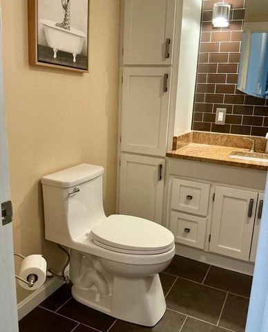 75 White Street, Raynham, MA 02767