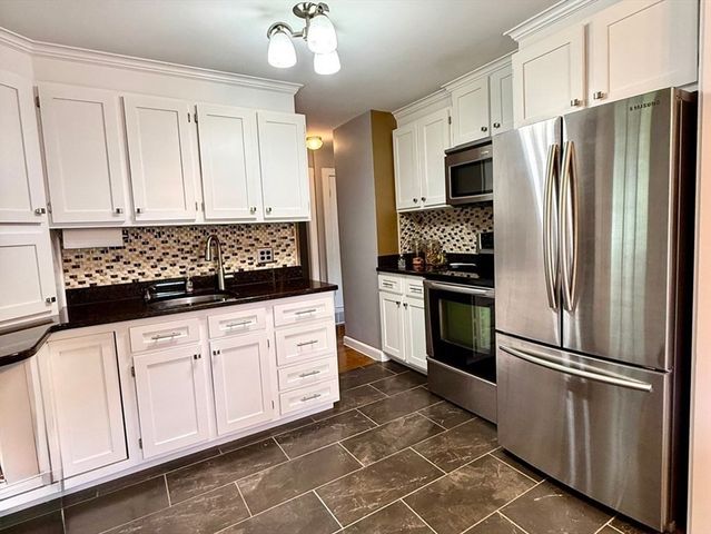 75 White Street, Raynham, MA 02767