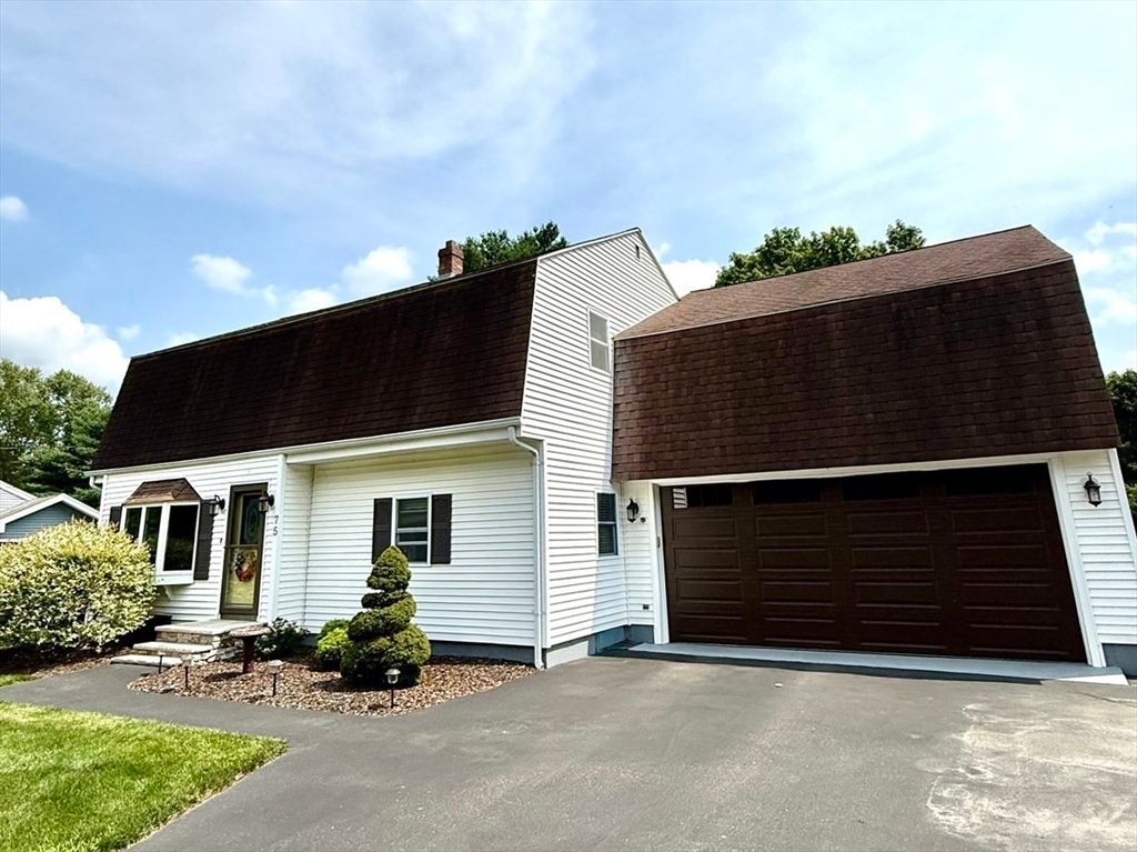 75 White Street, Raynham, MA 02767