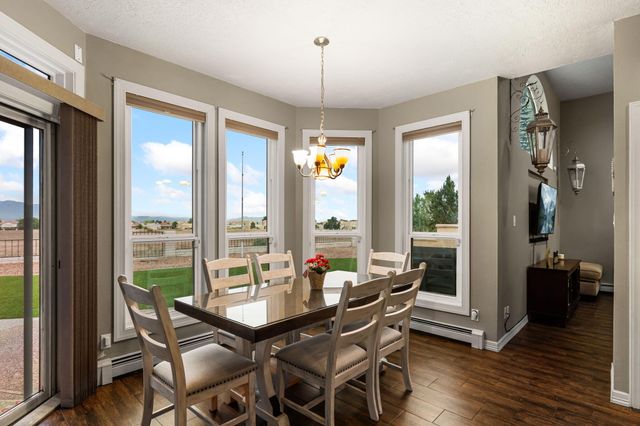 3121 Paradise Court SE, Rio Rancho, NM 87124