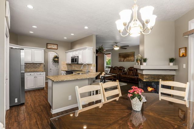 3121 Paradise Court SE, Rio Rancho, NM 87124