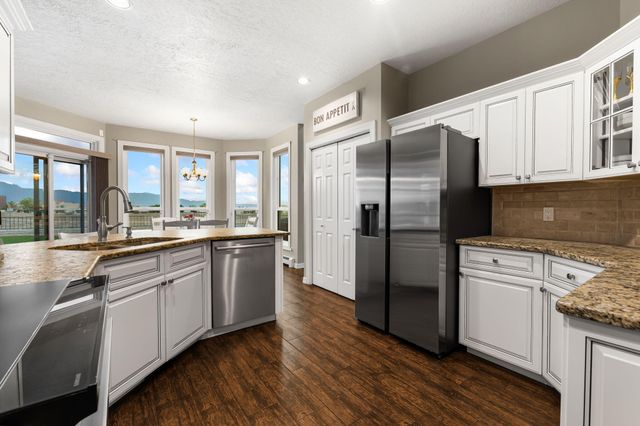 3121 Paradise Court SE, Rio Rancho, NM 87124