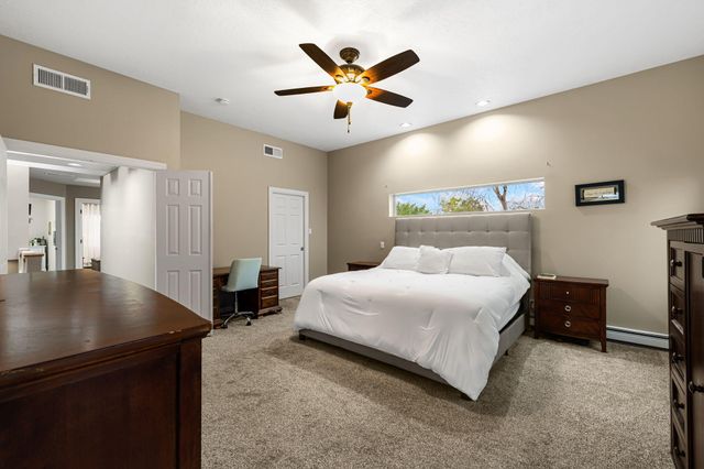 3121 Paradise Court SE, Rio Rancho, NM 87124