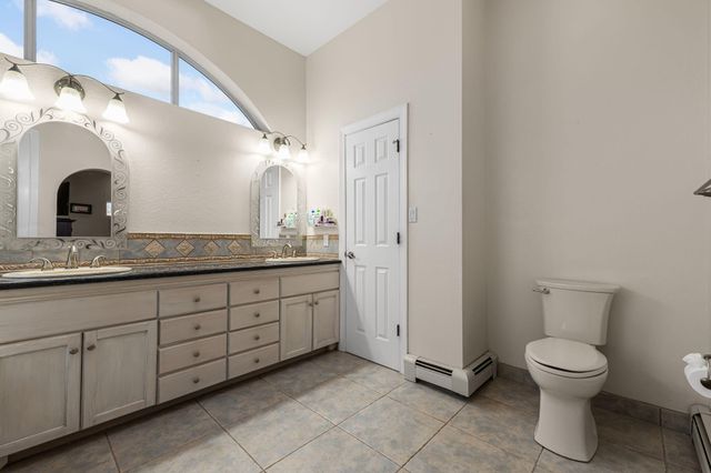 3121 Paradise Court SE, Rio Rancho, NM 87124