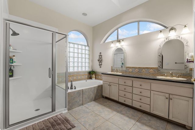 3121 Paradise Court SE, Rio Rancho, NM 87124