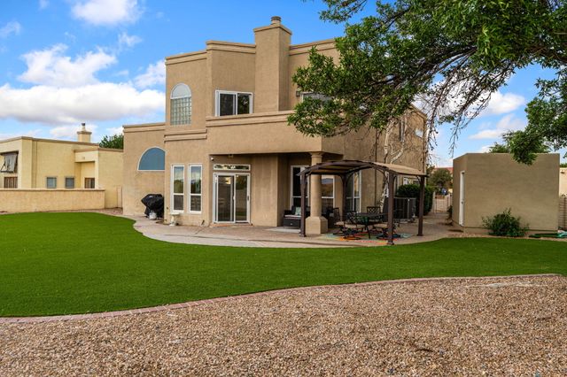 3121 Paradise Court SE, Rio Rancho, NM 87124