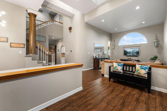 3121 Paradise Court SE, Rio Rancho, NM 87124