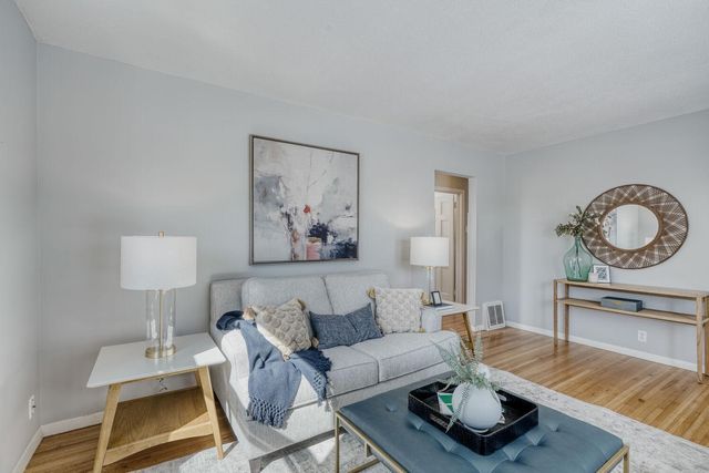 5856 Wentworth Avenue, Minneapolis, MN 55419