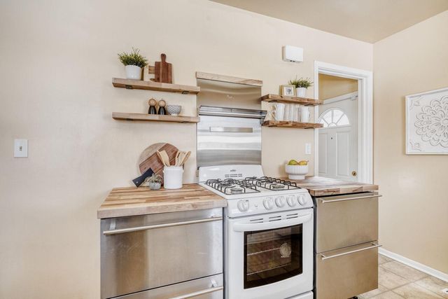 5856 Wentworth Avenue, Minneapolis, MN 55419