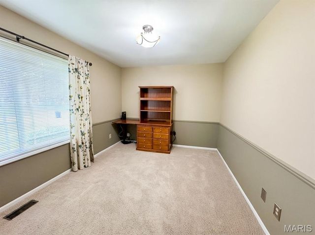 12028 Clichy Lane, Bridgeton, MO 63044