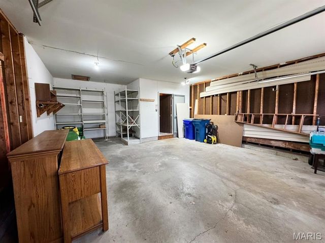 12028 Clichy Lane, Bridgeton, MO 63044