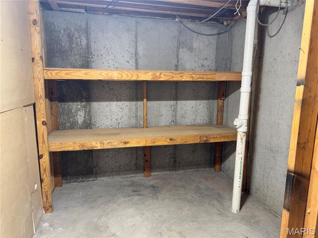 12028 Clichy Lane, Bridgeton, MO 63044