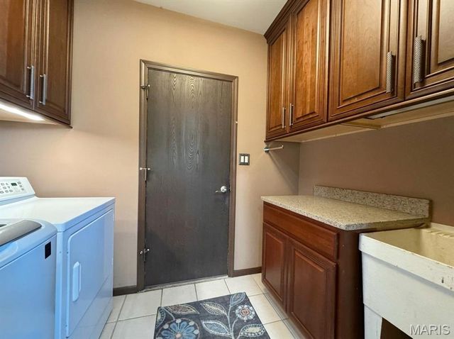 12028 Clichy Lane, Bridgeton, MO 63044
