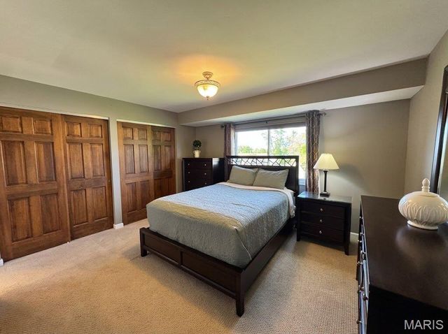 12028 Clichy Lane, Bridgeton, MO 63044