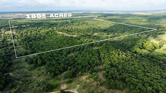 13100 US 281 North, Jacksboro, TX 76458