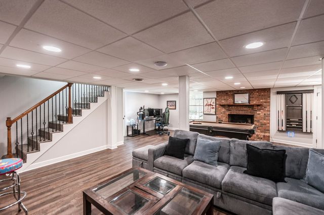 103 Longview Rdg, Hendersonville, TN 37075