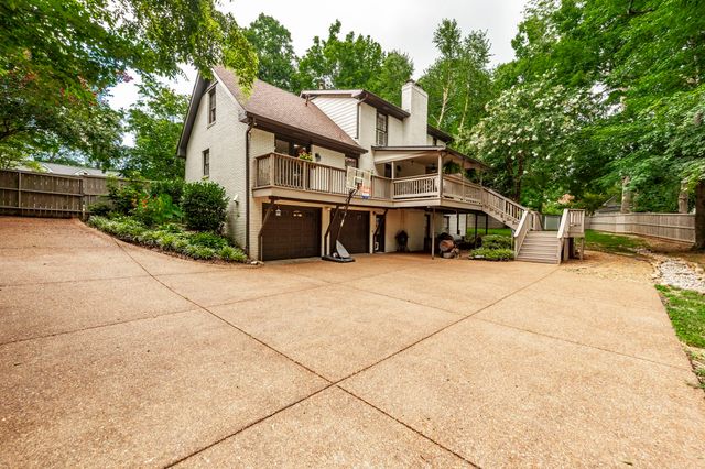 103 Longview Rdg, Hendersonville, TN 37075