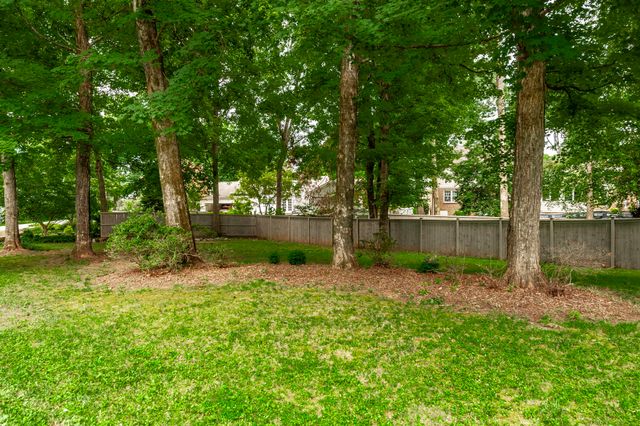 103 Longview Rdg, Hendersonville, TN 37075